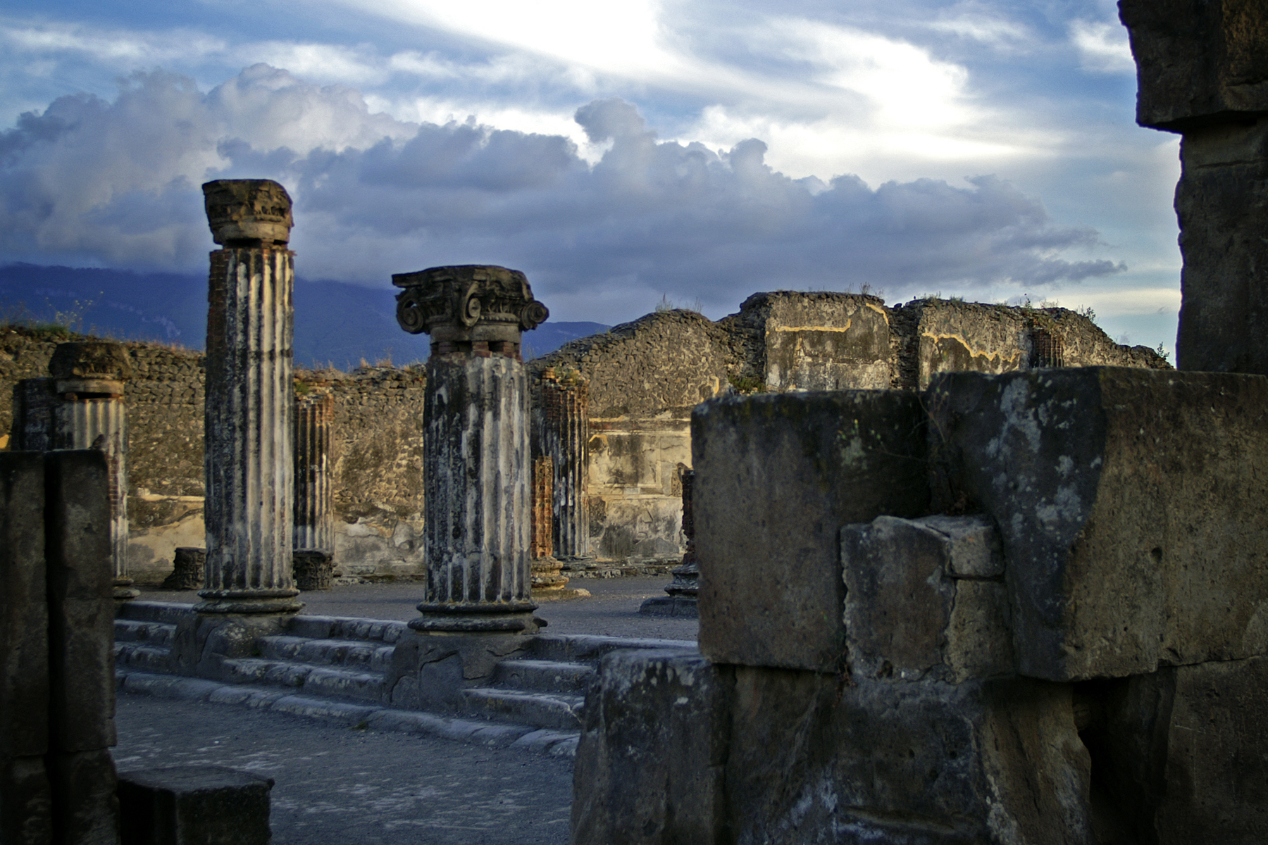 Pompeii, Italy Temple Shutterbug